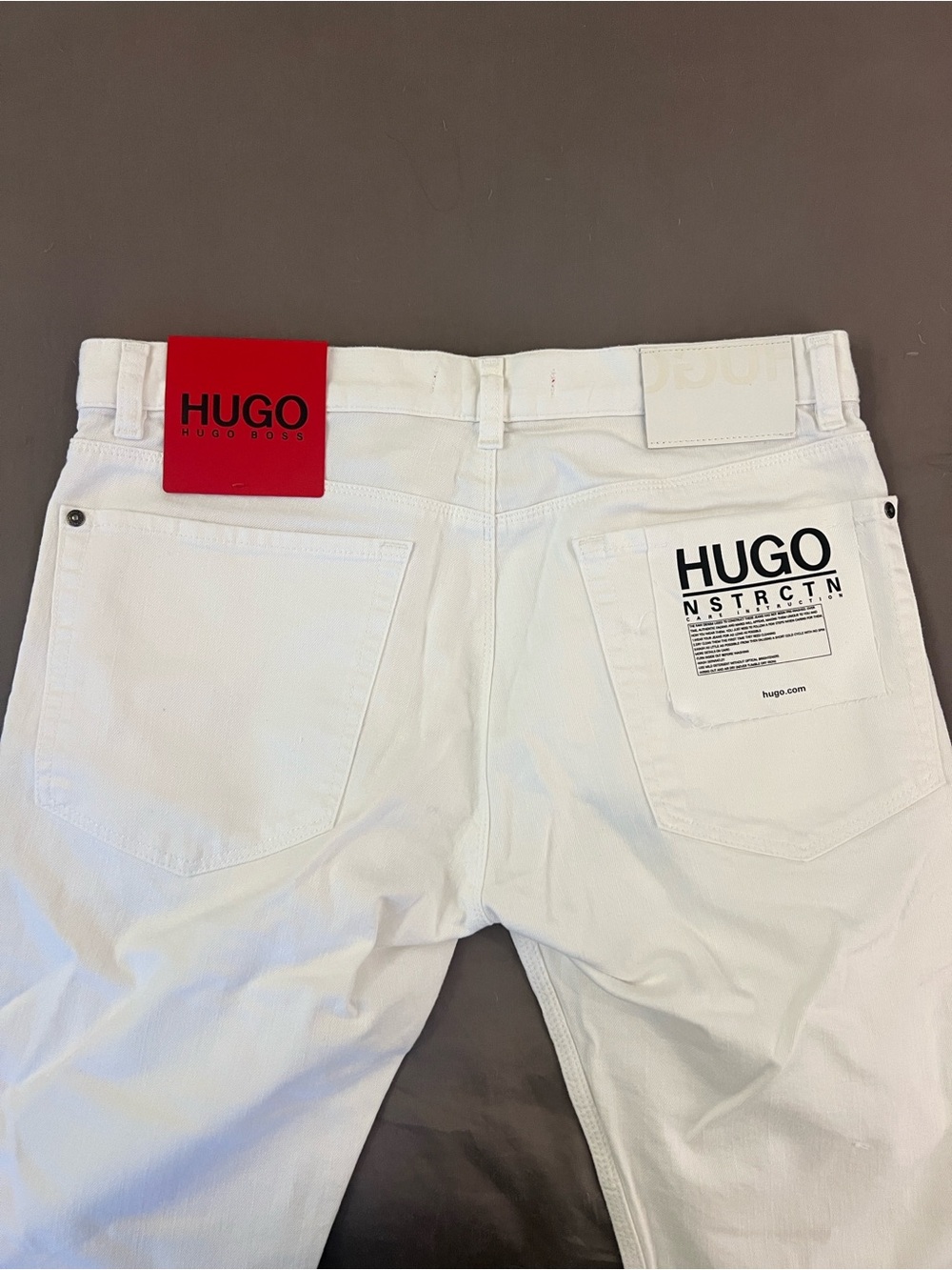 HUGO Men’s White Slim Straight Jeans with Branded Back Patch